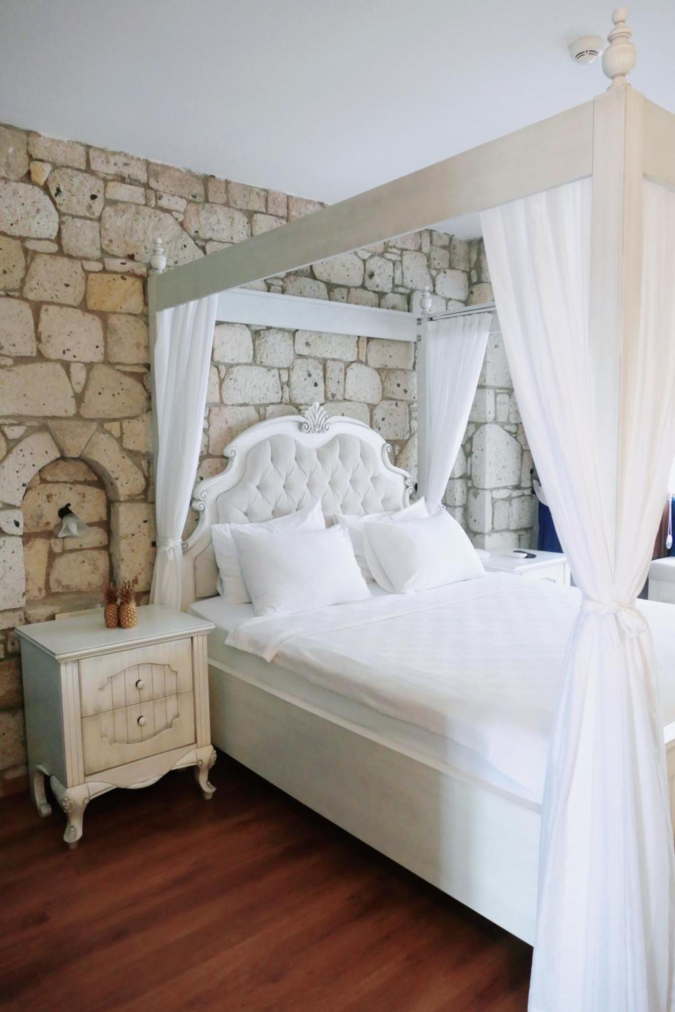 Tasquartas Otel ألاتشاتي المظهر الخارجي الصورة